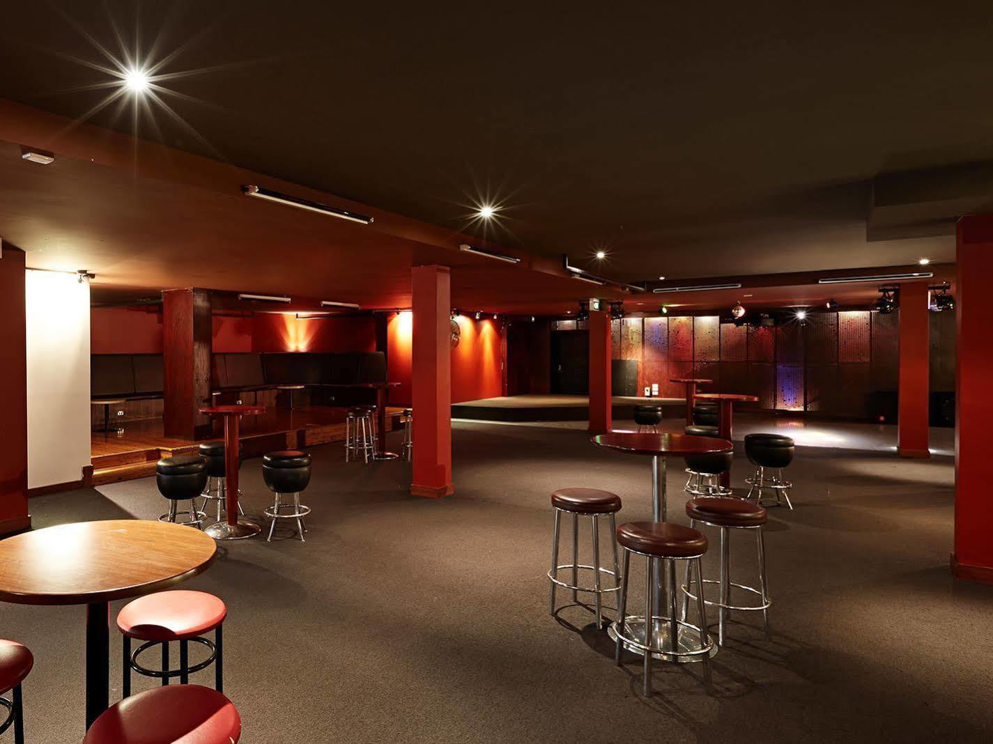 Nightcap At Waltzing Matilda Hotel Springvale Exterior foto