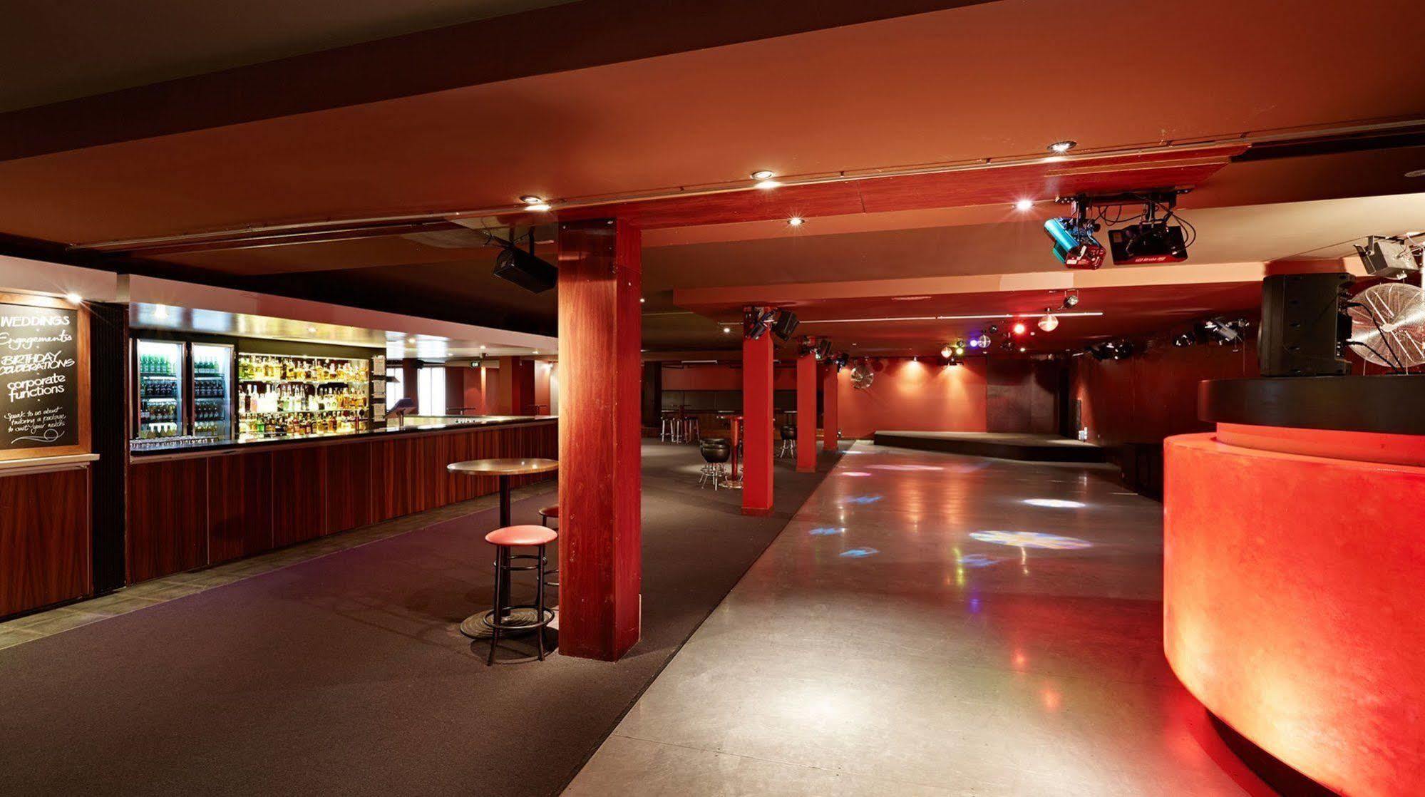 Nightcap At Waltzing Matilda Hotel Springvale Exterior foto